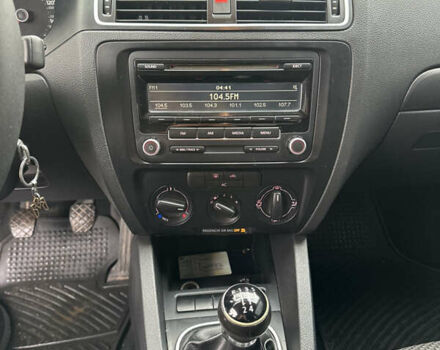 Сірий Фольксваген Джетта, об'ємом двигуна 1.98 л та пробігом 232 тис. км за 5850 $, фото 20 на Automoto.ua