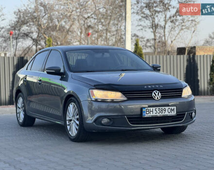Серый Фольксваген Джетта, объемом двигателя 1.97 л и пробегом 212 тыс. км за 9200 $, фото 4 на Automoto.ua