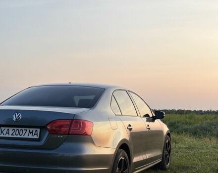 Сірий Фольксваген Джетта, об'ємом двигуна 2.5 л та пробігом 216 тис. км за 8500 $, фото 5 на Automoto.ua