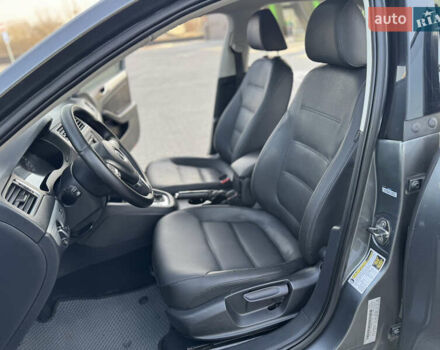 Серый Фольксваген Джетта, объемом двигателя 1.97 л и пробегом 212 тыс. км за 9200 $, фото 25 на Automoto.ua