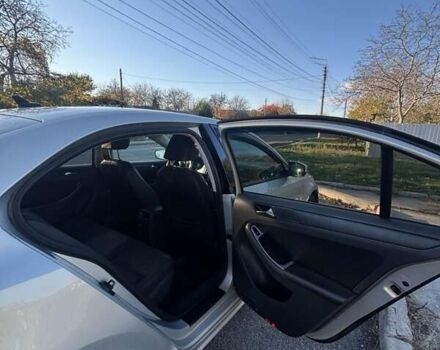 Фольксваген Джетта 2011 в Василькове на Automoto.ua Серый Фольксваген Джетта, объемом двигателя 2.5 л и пробегом 232 тыс. км за 8600 $, фото 11 на Automoto.ua