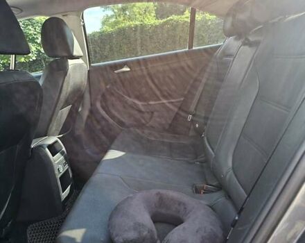 Серый Фольксваген Джетта, объемом двигателя 2.48 л и пробегом 180 тыс. км за 9000 $, фото 10 на Automoto.ua