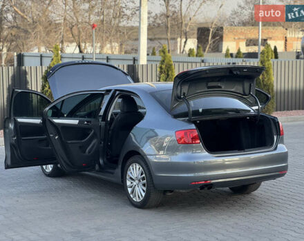 Серый Фольксваген Джетта, объемом двигателя 1.97 л и пробегом 212 тыс. км за 9200 $, фото 19 на Automoto.ua