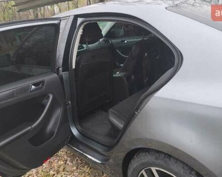 Серый Фольксваген Джетта, объемом двигателя 2.5 л и пробегом 200 тыс. км за 8200 $, фото 8 на Automoto.ua