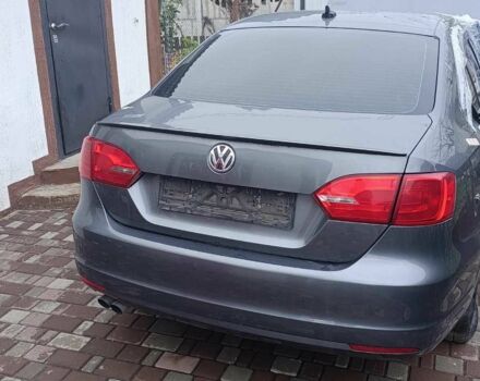 Сірий Фольксваген Джетта, об'ємом двигуна 2 л та пробігом 2 тис. км за 5000 $, фото 2 на Automoto.ua