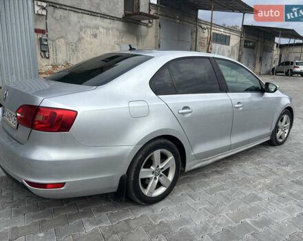 Сірий Фольксваген Джетта, об'ємом двигуна 1.6 л та пробігом 284 тис. км за 6350 $, фото 6 на Automoto.ua