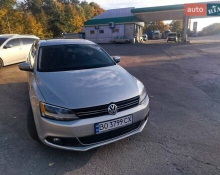 Серый Фольксваген Джетта, объемом двигателя 2.48 л и пробегом 317 тыс. км за 8300 $, фото 8 на Automoto.ua
