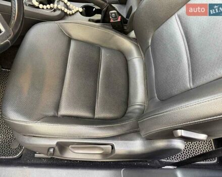 Серый Фольксваген Джетта, объемом двигателя 1.97 л и пробегом 145 тыс. км за 12000 $, фото 10 на Automoto.ua