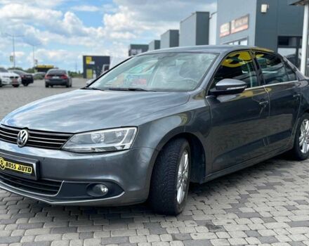 Серый Фольксваген Джетта, объемом двигателя 1.4 л и пробегом 290 тыс. км за 8990 $, фото 2 на Automoto.ua