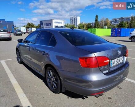 Сірий Фольксваген Джетта, об'ємом двигуна 2.48 л та пробігом 262 тис. км за 8600 $, фото 2 на Automoto.ua