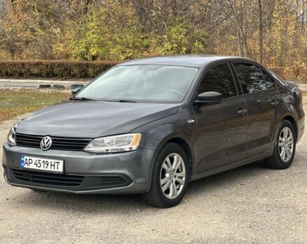 Сірий Фольксваген Джетта, об'ємом двигуна 2 л та пробігом 142 тис. км за 8000 $, фото 1 на Automoto.ua