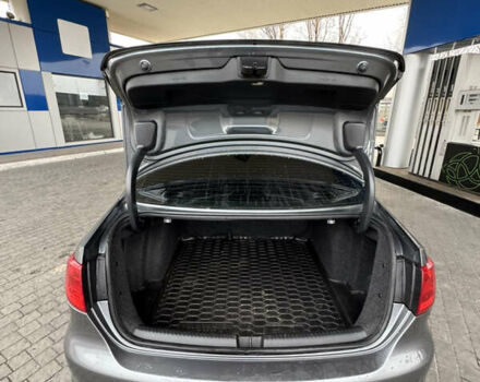 Серый Фольксваген Джетта, объемом двигателя 1.98 л и пробегом 240 тыс. км за 8200 $, фото 6 на Automoto.ua