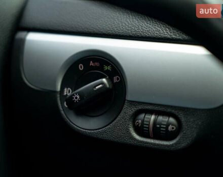 Серый Фольксваген Джетта, объемом двигателя 1.39 л и пробегом 122 тыс. км за 9900 $, фото 17 на Automoto.ua