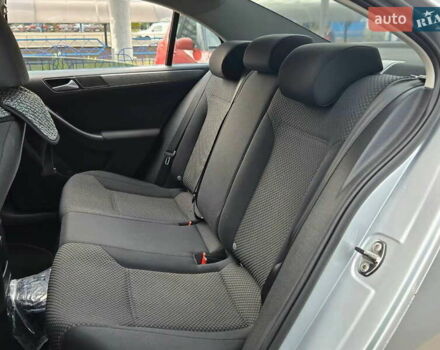 Серый Фольксваген Джетта, объемом двигателя 1.4 л и пробегом 154 тыс. км за 7600 $, фото 14 на Automoto.ua