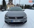 Сірий Фольксваген Джетта, об'ємом двигуна 2 л та пробігом 165 тис. км за 8000 $, фото 1 на Automoto.ua