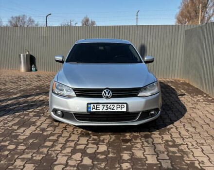 Серый Фольксваген Джетта, объемом двигателя 2 л и пробегом 275 тыс. км за 11000 $, фото 3 на Automoto.ua