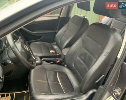 Сірий Фольксваген Джетта, об'ємом двигуна 2.5 л та пробігом 279 тис. км за 7200 $, фото 11 на Automoto.ua