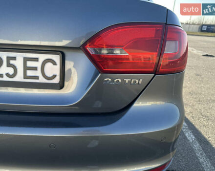 Сірий Фольксваген Джетта, об'ємом двигуна 1.97 л та пробігом 186 тис. км за 10250 $, фото 4 на Automoto.ua