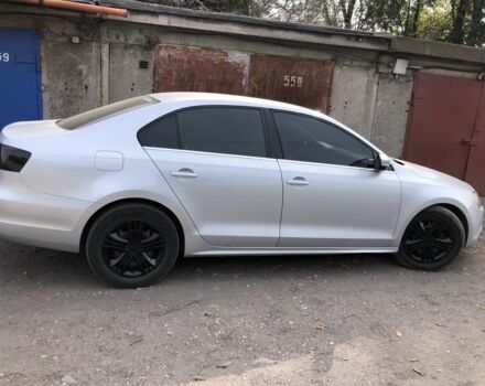 Сірий Фольксваген Джетта, об'ємом двигуна 2.5 л та пробігом 220 тис. км за 8450 $, фото 4 на Automoto.ua