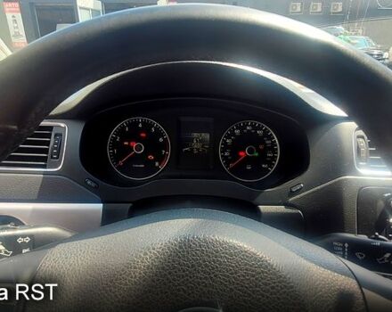 Серый Фольксваген Джетта, объемом двигателя 2.5 л и пробегом 210 тыс. км за 7700 $, фото 5 на Automoto.ua