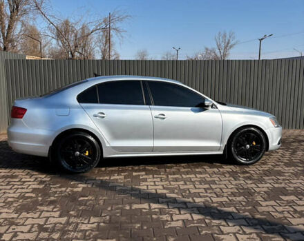 Серый Фольксваген Джетта, объемом двигателя 2 л и пробегом 275 тыс. км за 11000 $, фото 2 на Automoto.ua