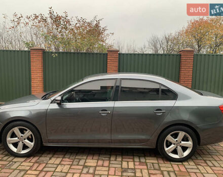 Сірий Фольксваген Джетта, об'ємом двигуна 2.5 л та пробігом 279 тис. км за 7200 $, фото 5 на Automoto.ua