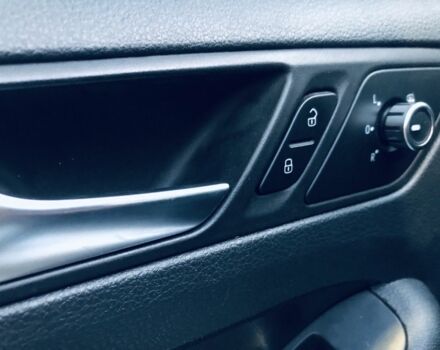 Сірий Фольксваген Джетта, об'ємом двигуна 2.5 л та пробігом 220 тис. км за 8450 $, фото 10 на Automoto.ua