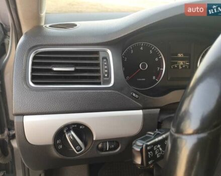 Сірий Фольксваген Джетта, об'ємом двигуна 2.48 л та пробігом 279 тис. км за 7500 $, фото 4 на Automoto.ua