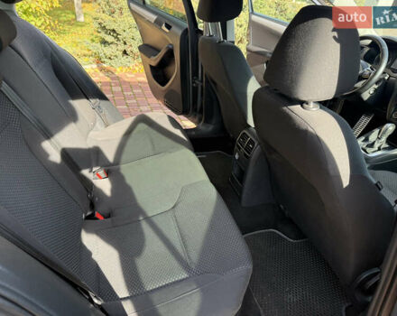 Фольксваген Джетта 2012 в Одессе на Automoto.ua Серый Фольксваген Джетта, объемом двигателя 1.4 л и пробегом 189 тыс. км за 8800 $, фото 35 на Automoto.ua