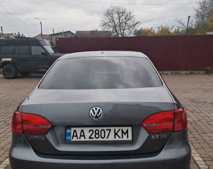 Сірий Фольксваген Джетта, об'ємом двигуна 2.48 л та пробігом 144 тис. км за 8500 $, фото 2 на Automoto.ua