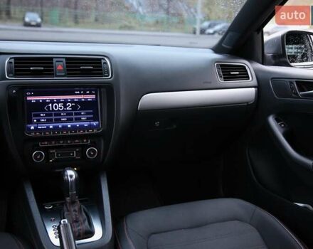 Серый Фольксваген Джетта, объемом двигателя 1.98 л и пробегом 215 тыс. км за 12200 $, фото 12 на Automoto.ua