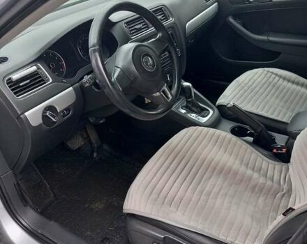 Серый Фольксваген Джетта, объемом двигателя 2.5 л и пробегом 210 тыс. км за 7600 $, фото 14 на Automoto.ua