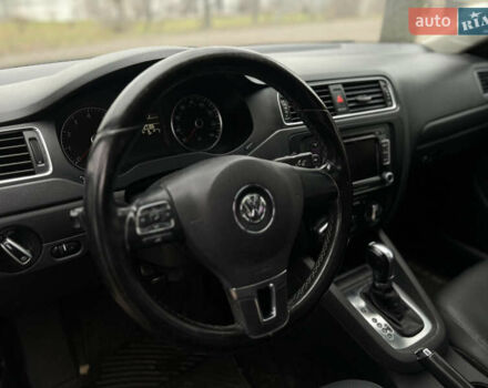 Серый Фольксваген Джетта, объемом двигателя 2.48 л и пробегом 226 тыс. км за 8700 $, фото 8 на Automoto.ua