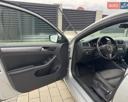 Серый Фольксваген Джетта, объемом двигателя 1.98 л и пробегом 295 тыс. км за 8000 $, фото 10 на Automoto.ua