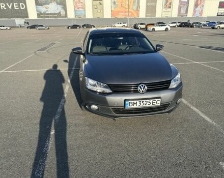 Сірий Фольксваген Джетта, об'ємом двигуна 2 л та пробігом 187 тис. км за 9999 $, фото 1 на Automoto.ua