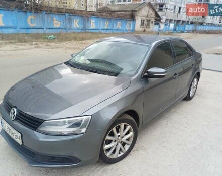 Серый Фольксваген Джетта, объемом двигателя 2.5 л и пробегом 240 тыс. км за 9000 $, фото 1 на Automoto.ua