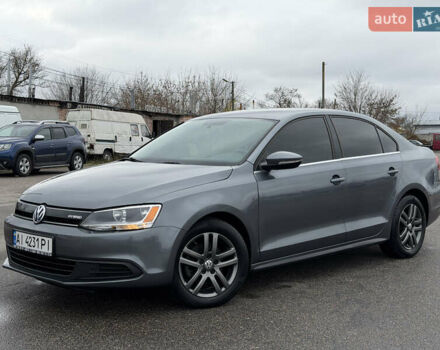 Серый Фольксваген Джетта, объемом двигателя 1.4 л и пробегом 225 тыс. км за 9200 $, фото 3 на Automoto.ua