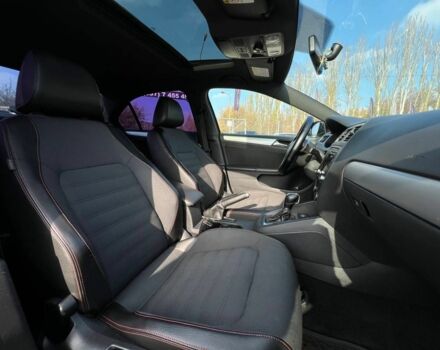 Сірий Фольксваген Джетта, об'ємом двигуна 2 л та пробігом 175 тис. км за 9999 $, фото 17 на Automoto.ua