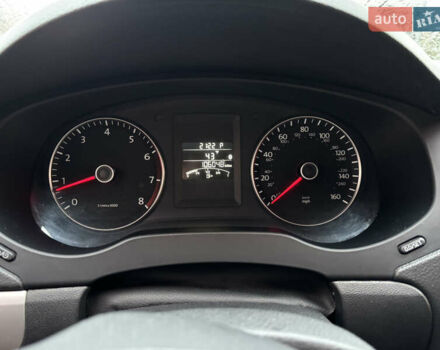 Фольксваген Джетта 2012 в Киеве на Automoto.ua Серый Фольксваген Джетта, объемом двигателя 2.48 л и пробегом 171 тыс. км за 7500 $, фото 3 на Automoto.ua