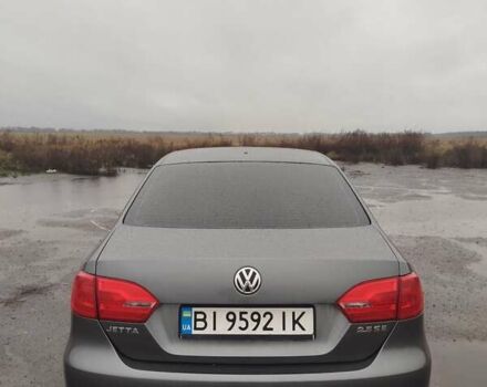 Серый Фольксваген Джетта, объемом двигателя 2.5 л и пробегом 297 тыс. км за 7600 $, фото 2 на Automoto.ua