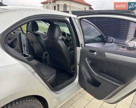 Серый Фольксваген Джетта, объемом двигателя 1.98 л и пробегом 295 тыс. км за 8000 $, фото 14 на Automoto.ua