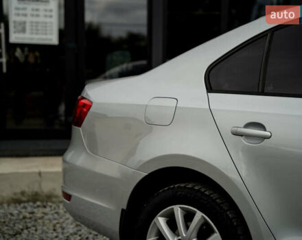 Серый Фольксваген Джетта, объемом двигателя 1.39 л и пробегом 122 тыс. км за 9900 $, фото 8 на Automoto.ua