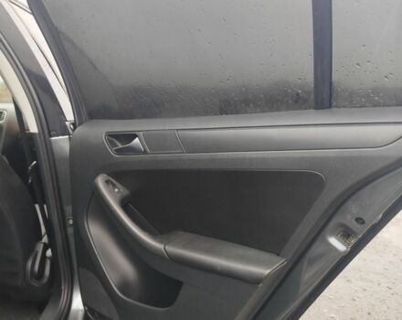 Серый Фольксваген Джетта, объемом двигателя 2.5 л и пробегом 290 тыс. км за 7600 $, фото 14 на Automoto.ua