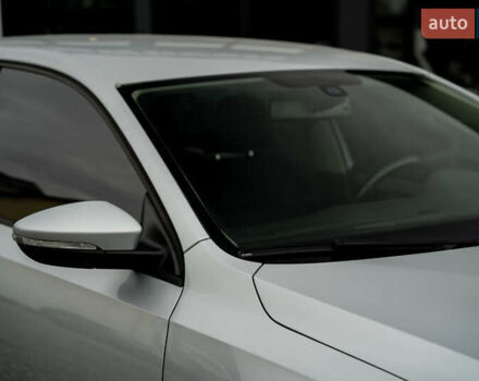 Серый Фольксваген Джетта, объемом двигателя 1.39 л и пробегом 122 тыс. км за 9900 $, фото 10 на Automoto.ua