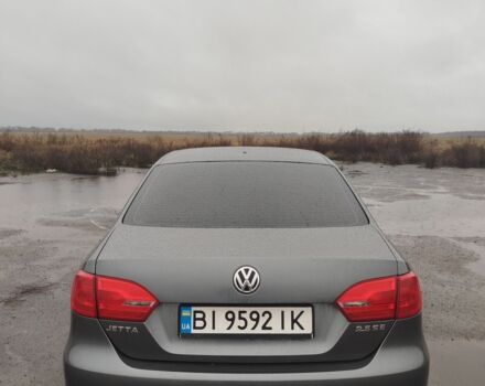 Серый Фольксваген Джетта, объемом двигателя 2.5 л и пробегом 290 тыс. км за 7600 $, фото 4 на Automoto.ua