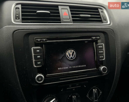 Серый Фольксваген Джетта, объемом двигателя 2.48 л и пробегом 226 тыс. км за 8700 $, фото 10 на Automoto.ua