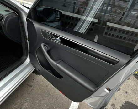 Серый Фольксваген Джетта, объемом двигателя 1.98 л и пробегом 260 тыс. км за 8200 $, фото 22 на Automoto.ua