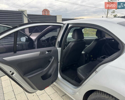 Серый Фольксваген Джетта, объемом двигателя 1.98 л и пробегом 295 тыс. км за 8000 $, фото 12 на Automoto.ua