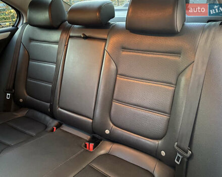 Сірий Фольксваген Джетта, об'ємом двигуна 2.5 л та пробігом 297 тис. км за 8600 $, фото 10 на Automoto.ua