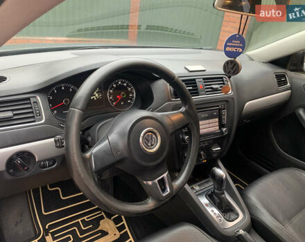 Сірий Фольксваген Джетта, об'ємом двигуна 2.5 л та пробігом 279 тис. км за 7200 $, фото 12 на Automoto.ua